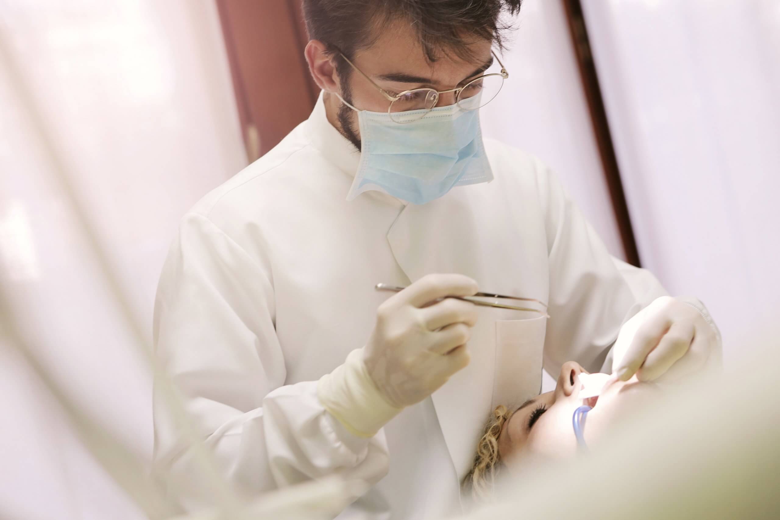 Dentist student